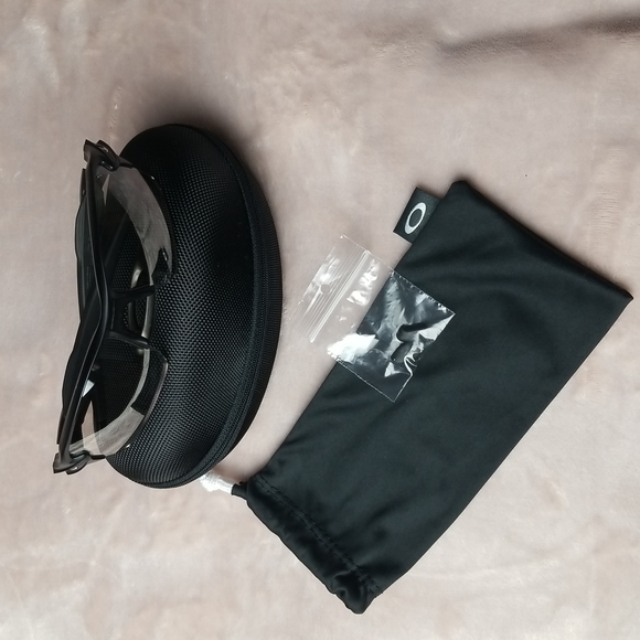 Oakley men sunglasses - Picture 9 of 15